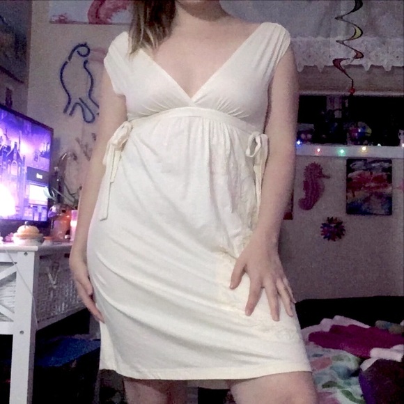 VINTAGE BILLABONG GODDESS DRESS CREAM V-NECK RIBBONS COQUETTE BOWS - Picture 2 of 4